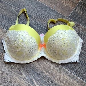Victoria’s Secret VS Lace Bra